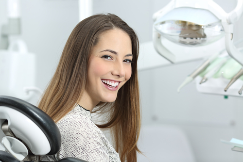 Dentista Cosmetico en Ontario, CA | Smile Makeover | Mini Implantes