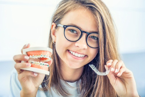 Metal Braces vs. Invisalign in Ontario, CA | Free Consultations